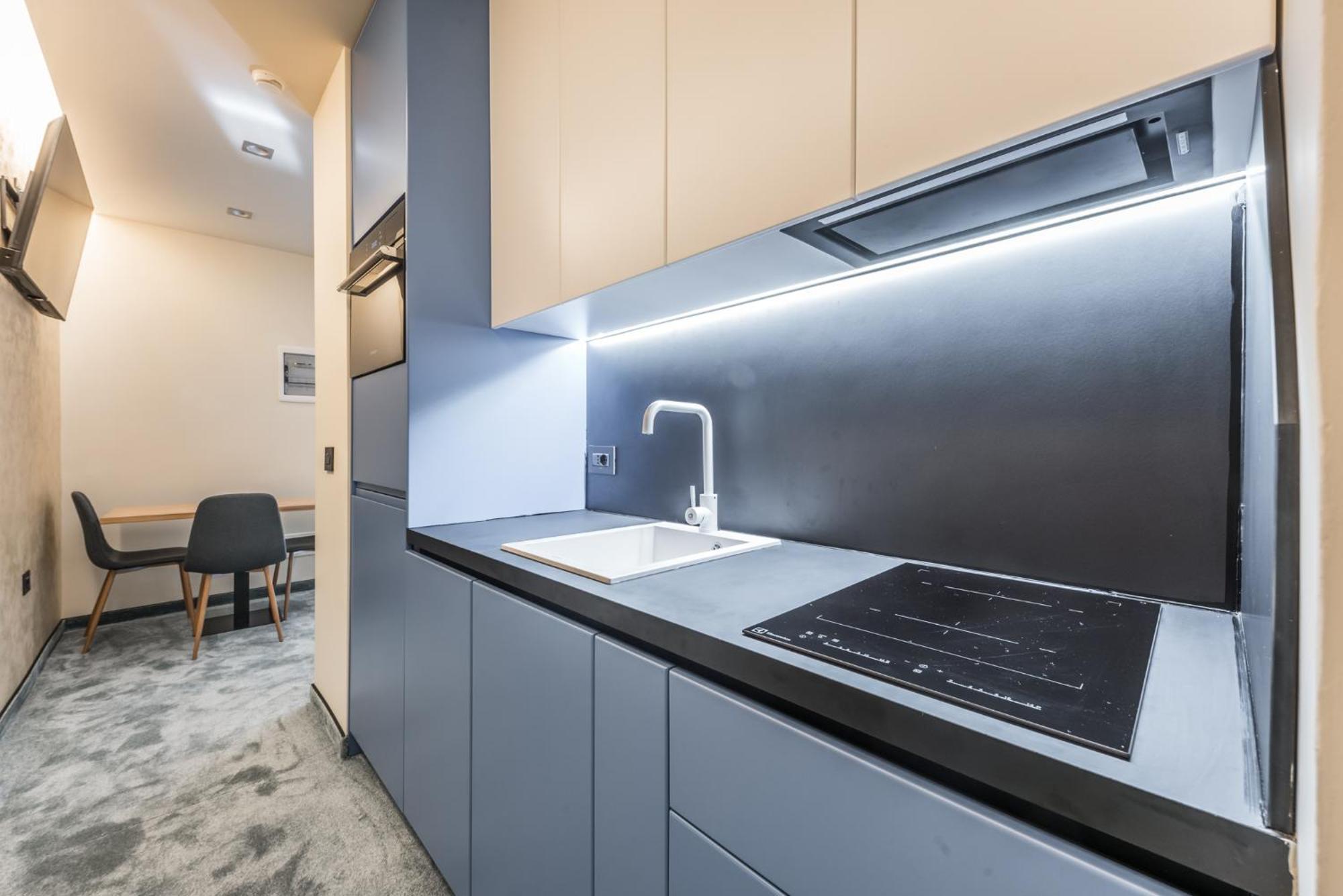 Piazza Luxury Apartments Тирана Екстер'єр фото