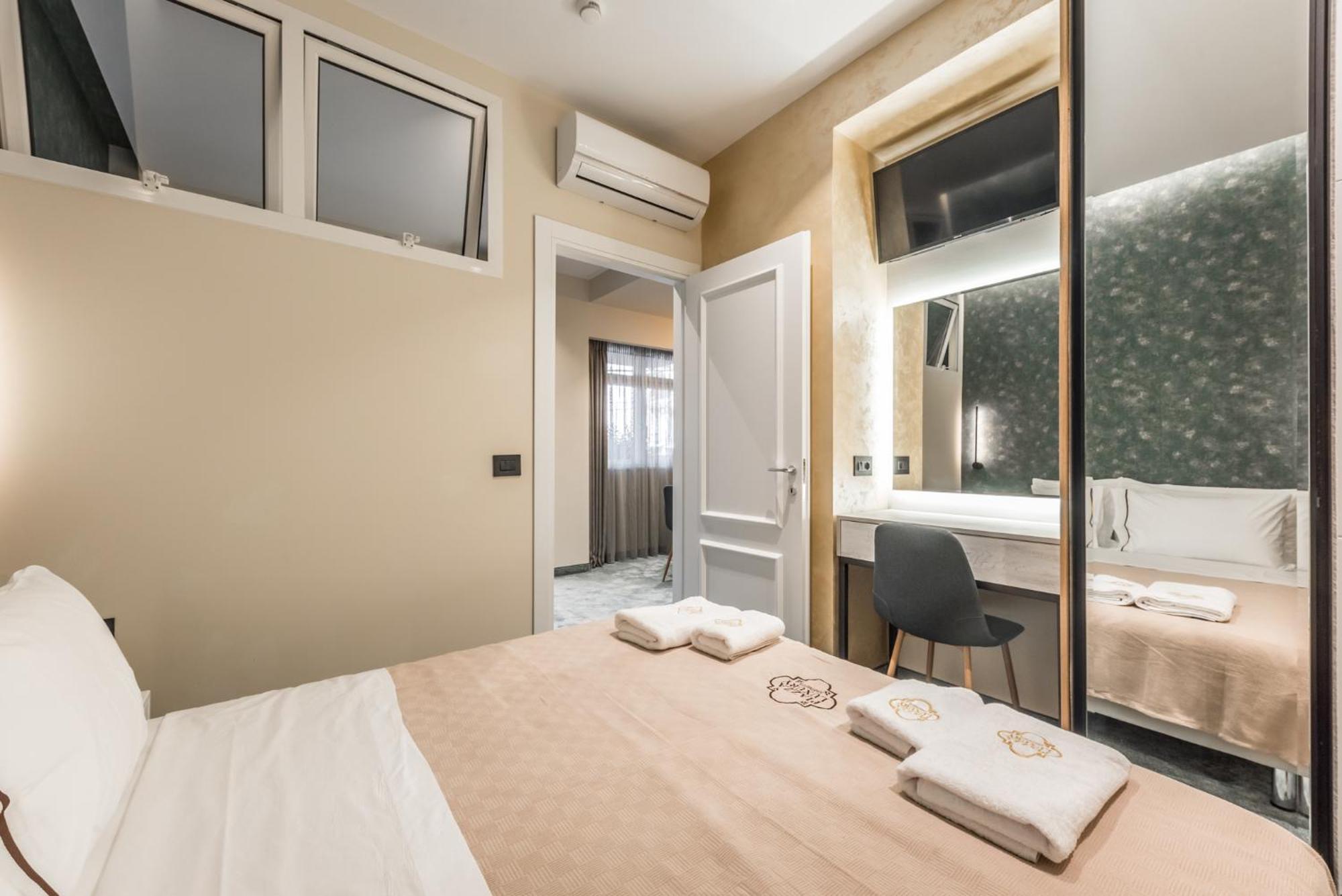 Piazza Luxury Apartments Тирана Екстер'єр фото