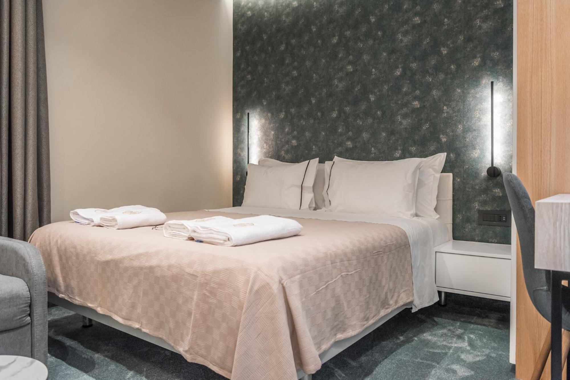 Piazza Luxury Apartments Тирана Екстер'єр фото