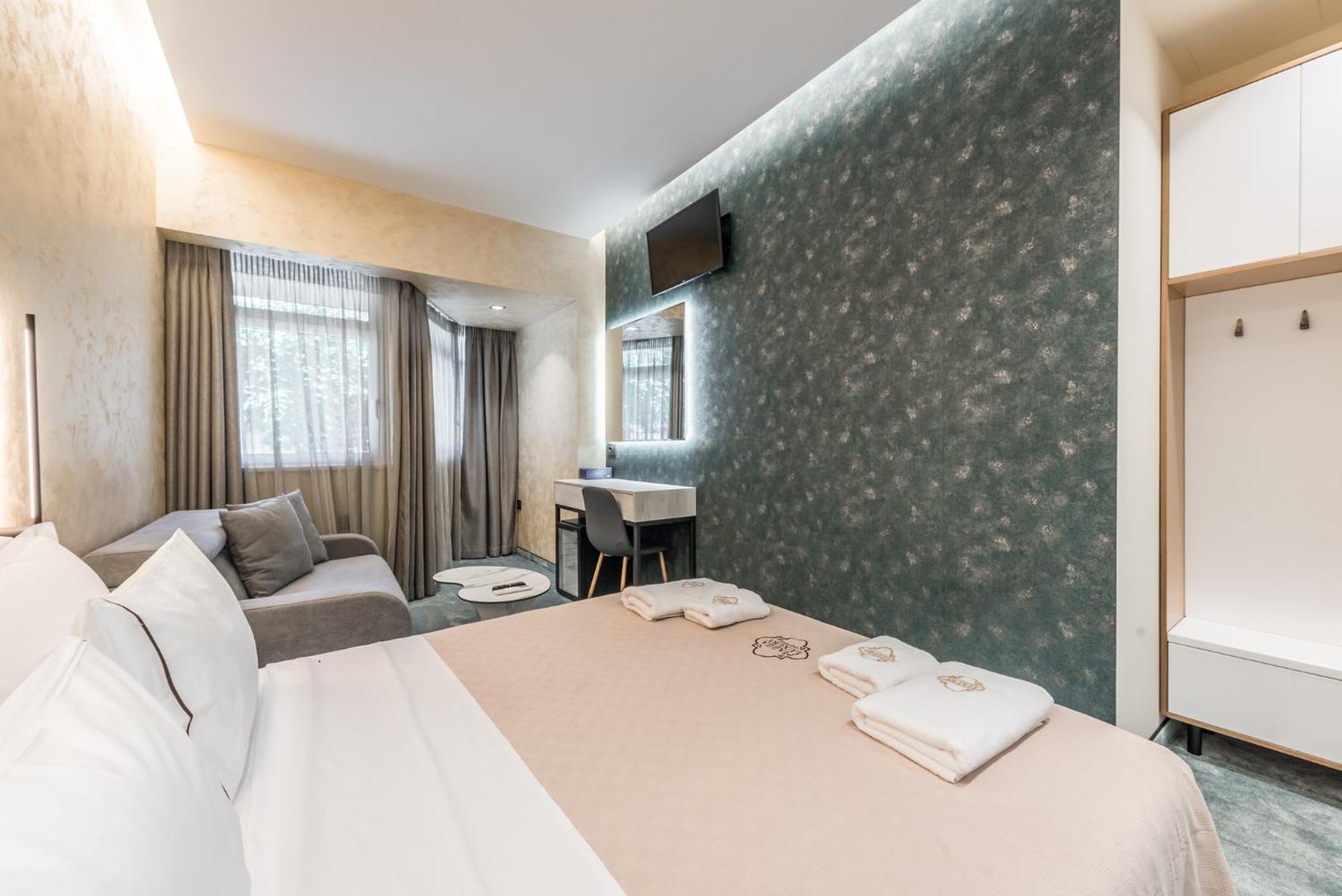 Piazza Luxury Apartments Тирана Екстер'єр фото
